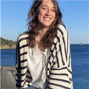 Profesor de apoyo escolar con clases online